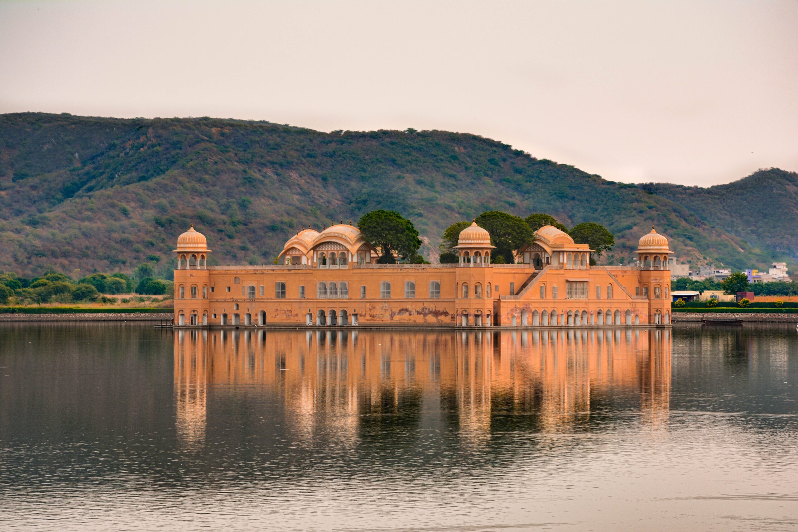 The Royal Rajasthan Tour - Jaipur-Udaipur-Jodhpur-Jaisalmer